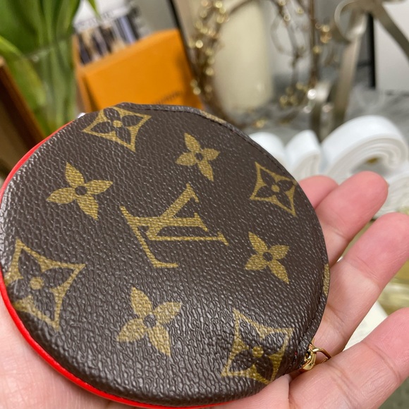 🌹PRICe FIRM🌹Christmas Animation Round coin purse - Picture 5 of 12